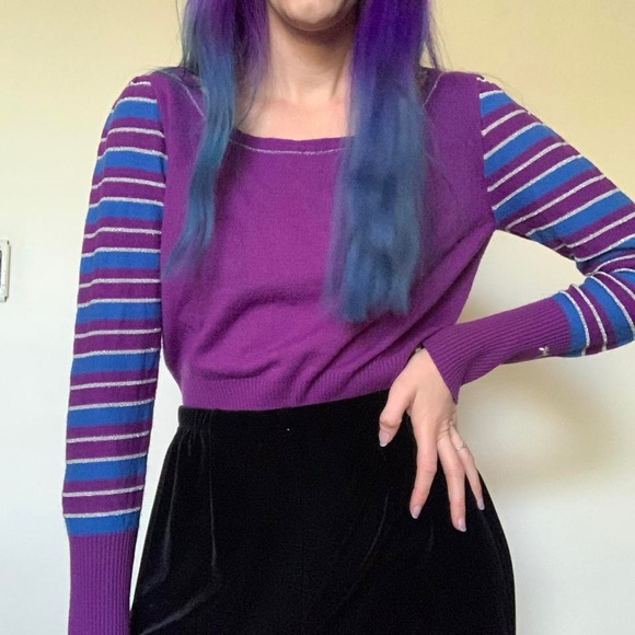 Y2k Tommy Girl sweater - Picture 4 of 4